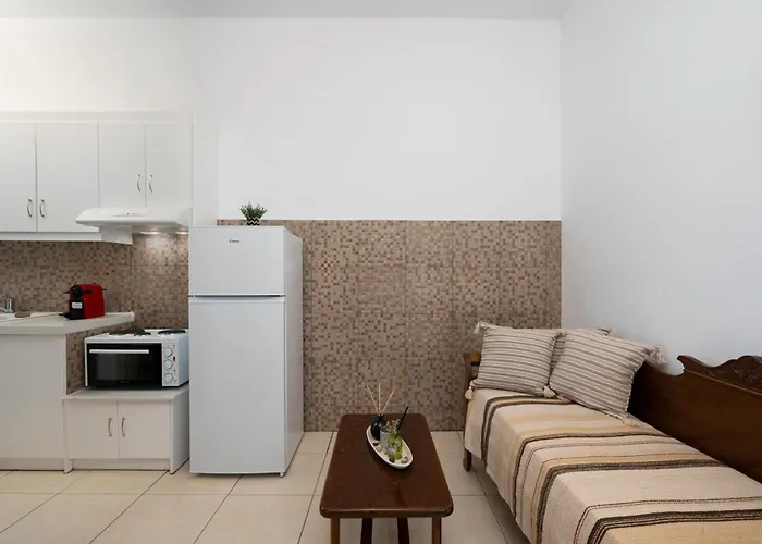 Plethora Homes Apartamento Kamári