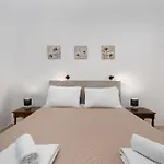 Apartment Plethora Homes