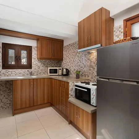 Plethora Homes Apartman *