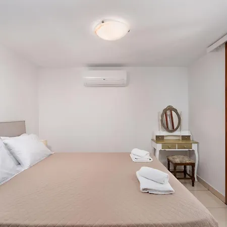 Apartman Plethora Homes *