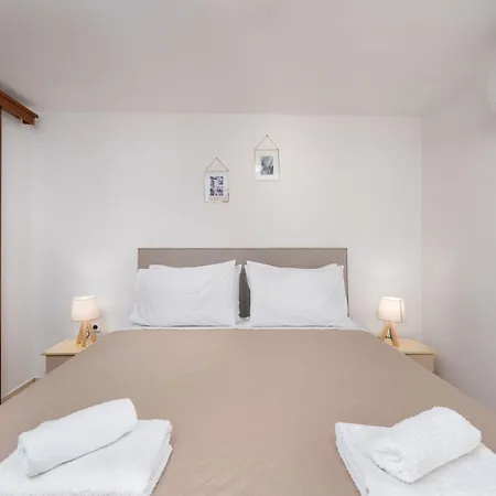 Apartman Plethora Homes *