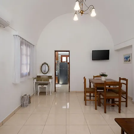 Apartman Plethora Homes Kamári