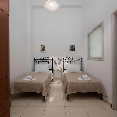 Plethora Homes Kamári