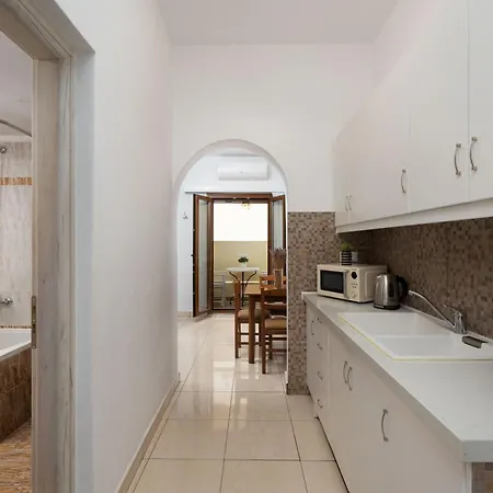 Plethora Homes Kamári