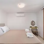 아파트 Plethora Homes *